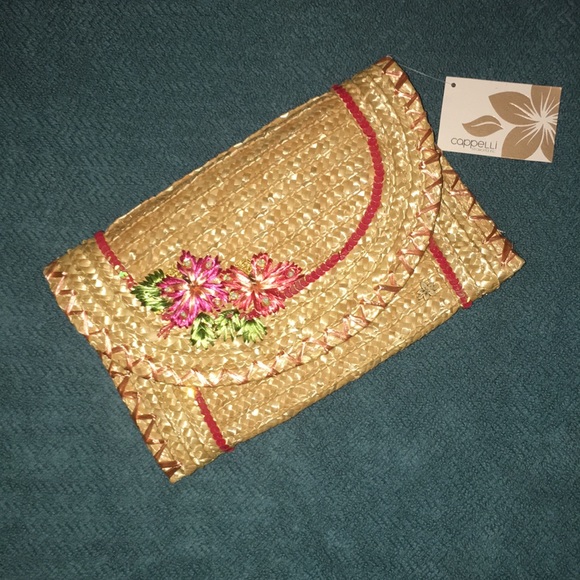 Cappelli Straworld Handbags - LOVELY NEW CAPPELLI STRAW CLUTCH-10” WIDE 7” TALL